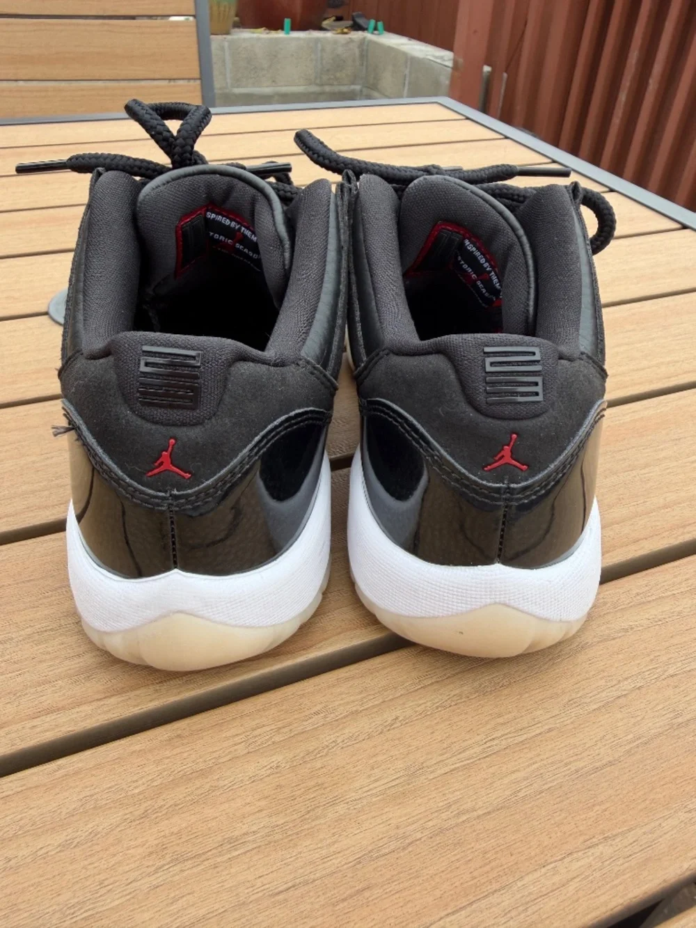 Air Jordan 11 Retro Low (GS) '72-10' 528896-001 Size 5.5Y